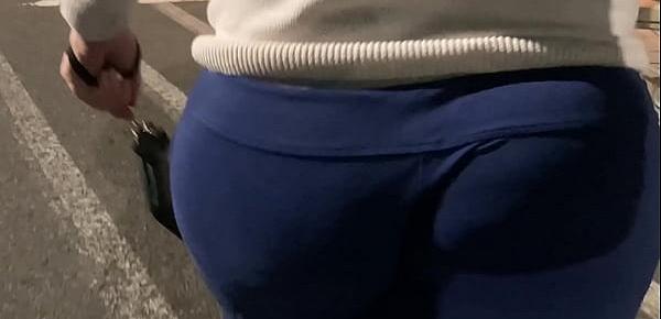  Mom Fat Booty Wedgie at Store